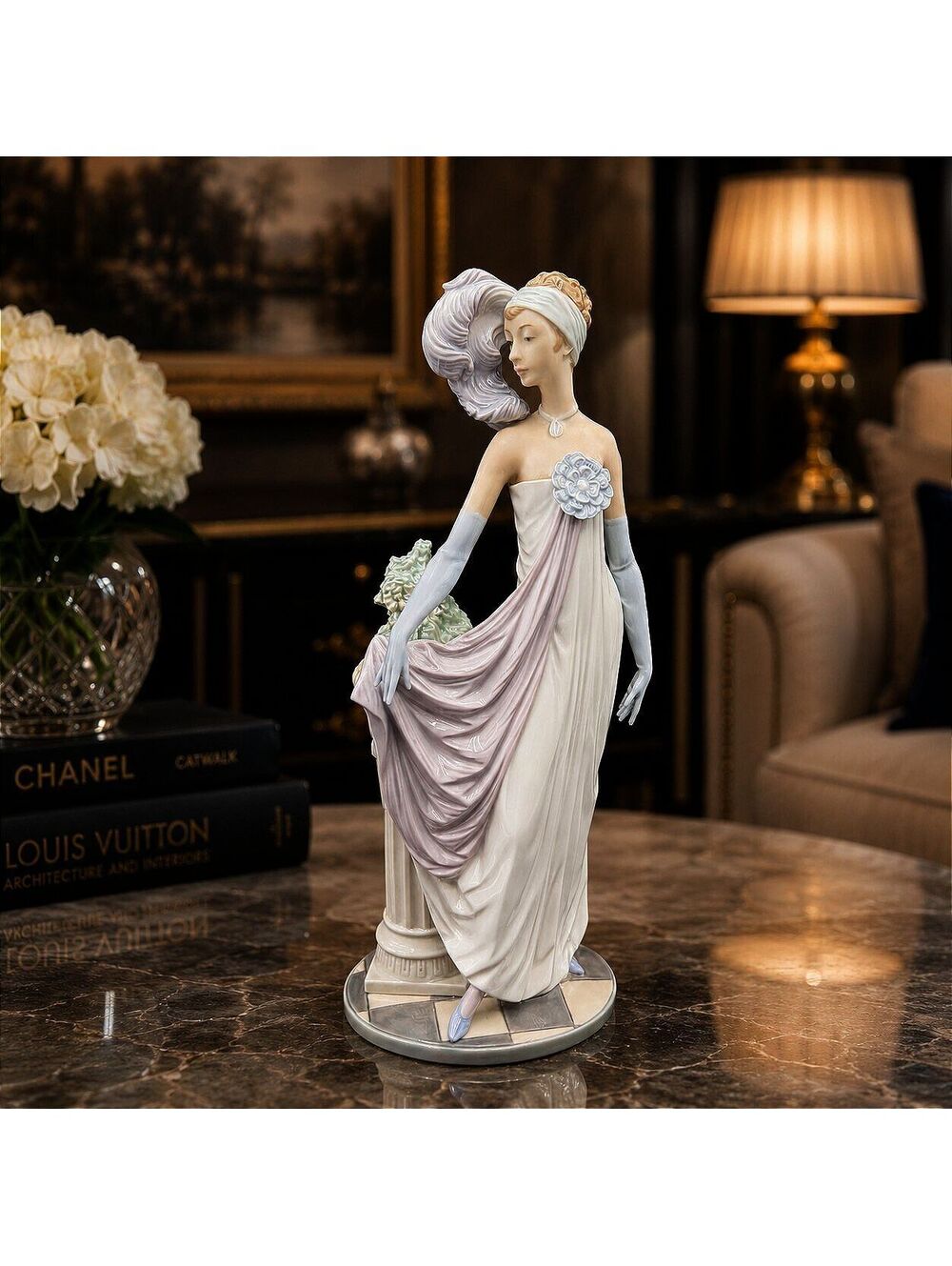 VTg Lladro Socialite of the 20s #5283 Dama Charleston Porcelain Figurine 14"